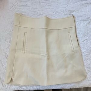 JCrew white skirt. Size 4. EUC. No flaws